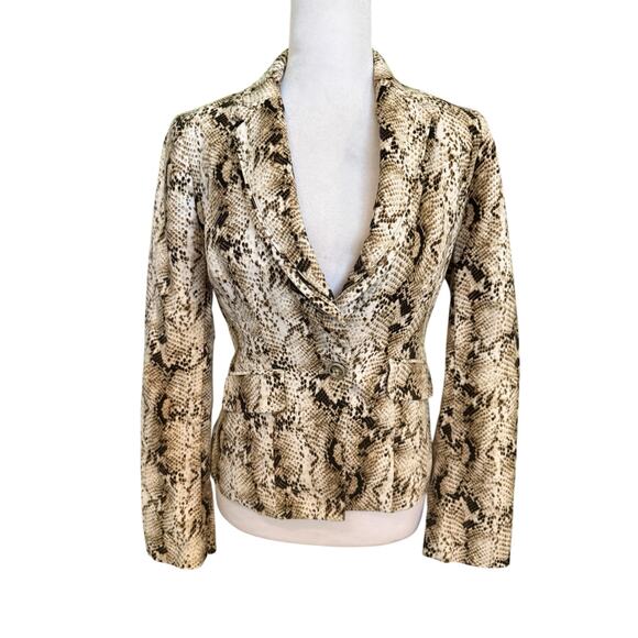 White House Black Market Silver Metal Snake Pattern Jacket. 0 - Picture 1 of 11